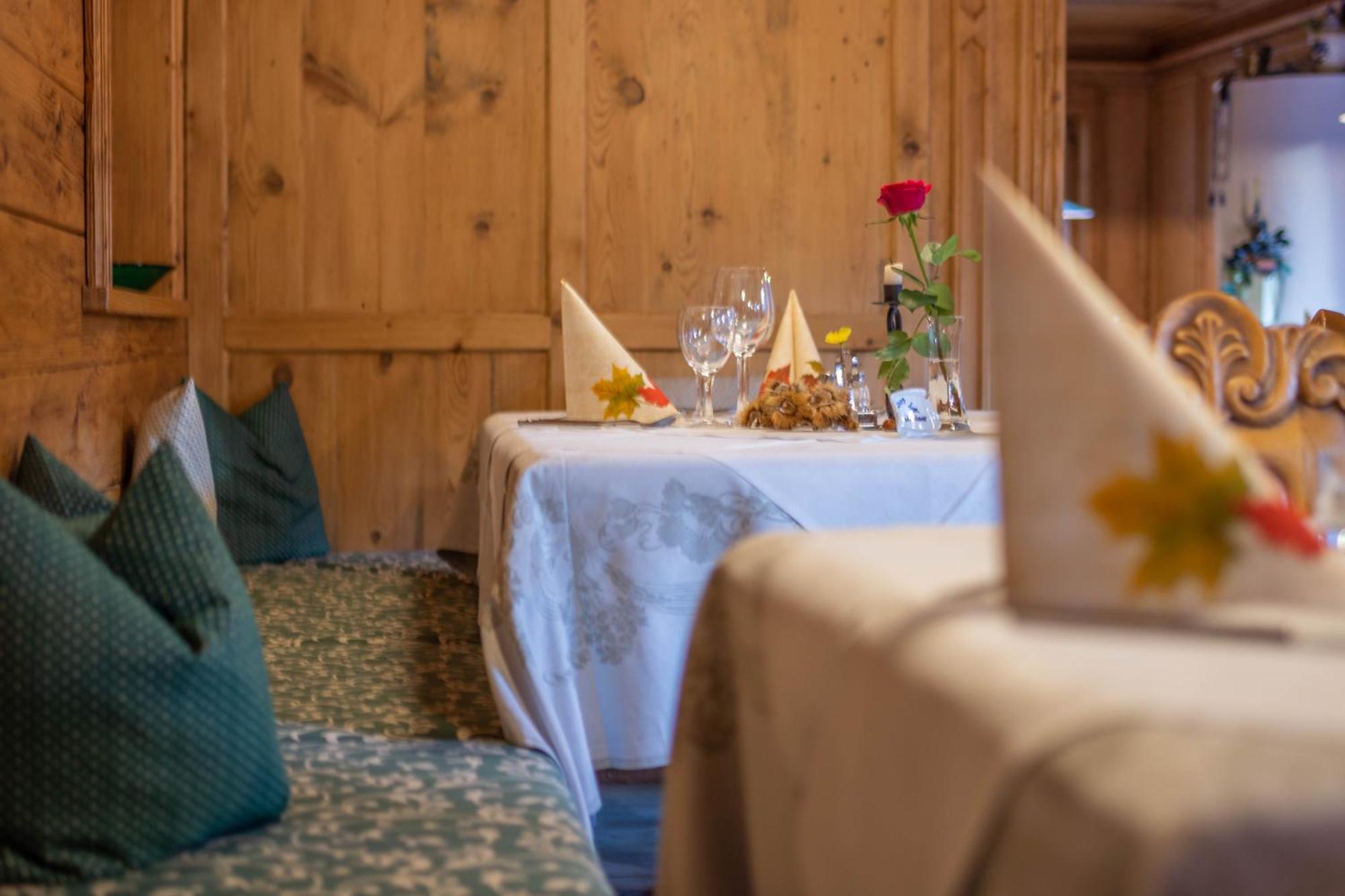 Hotel Vermoi ラーチェス エクステリア 写真
